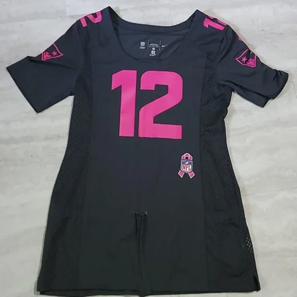 tom brady jersey dress Vintage New England Patriots Tom Brady Jersey Size X-Large – Yesterday's  Attic main image 0